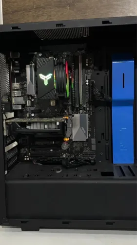 PC GAMER