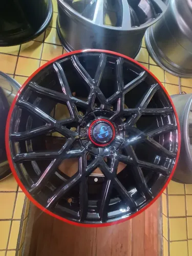 Jogo rodas 18 Fiat Fastback Abarth seminovas original Fiat