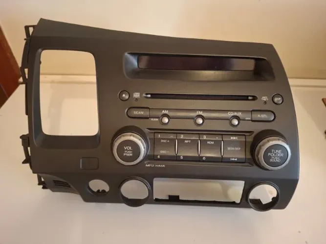 KIT ORIGINAL COM MOLDURA COM RADIO CD PLAY HONDA CIVIC 2007 A 2011 , COM BOTOES , NOV