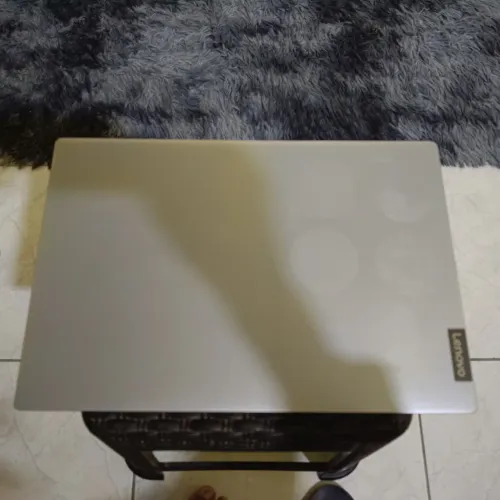 Notebook Lenovo i5-8265U