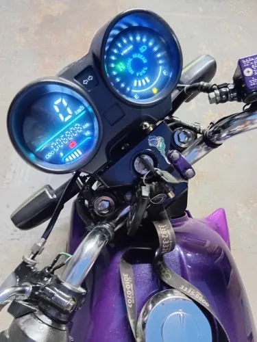 Vendo ou troco por carro do meu interesse cbx 200 strada