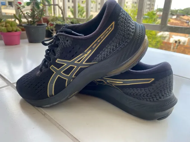 Asics Gel Electrus 41 - Excelente estado