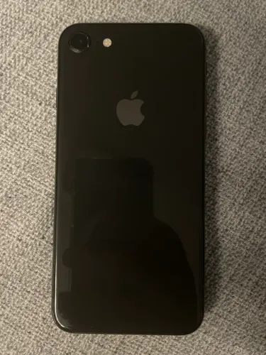 iPhone 8 cinza espacial 64GB (bateria ruim)