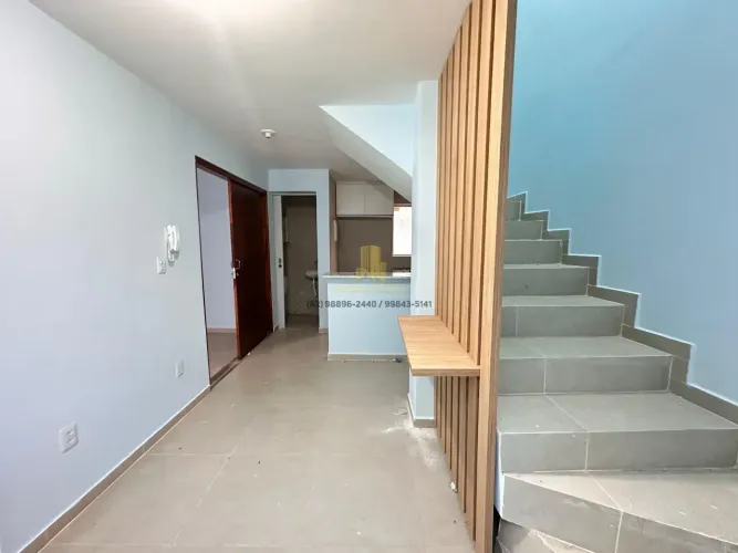 Casa com 03 quartos para alugar, bairro Antares, prox ao Shopping Pátio Maceió