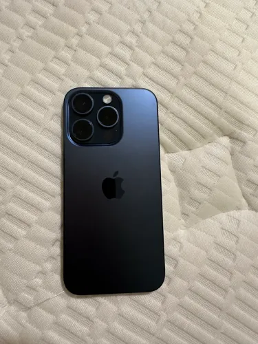 Iphone 15 Pro -256GB (Menos de 1 mês de uso) Azul Titânio