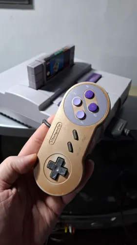 Controle Snes Dourado - Raro. Ed limitada