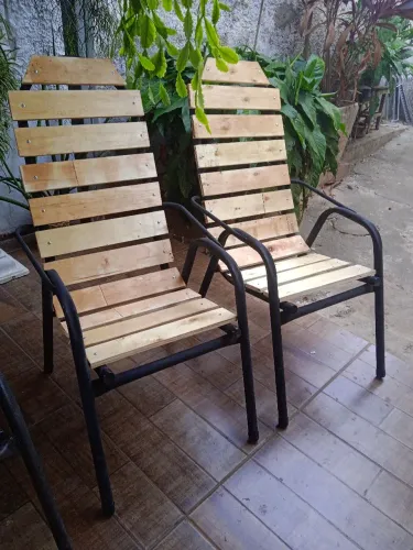 Cadeiras semi-novas entrego