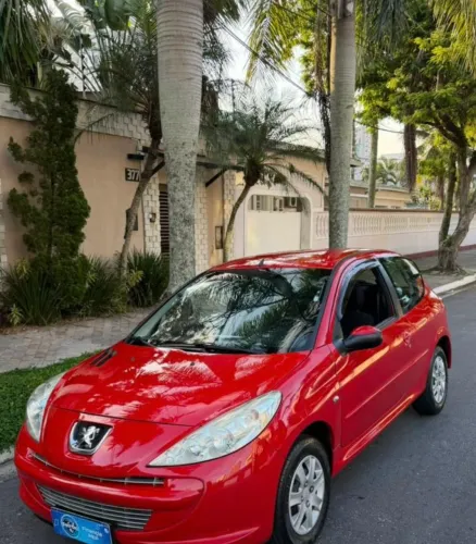 Peugeot 207 XR 1.4 Flex 8V 3P 2013