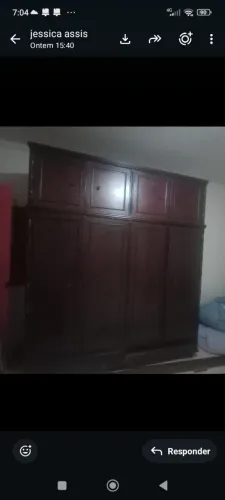Guarda roupa antigo grande para restauro