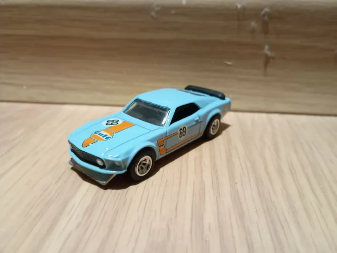 Miniatura ford mustang boss gulf Premium hot wheels