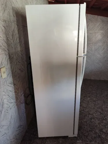 Geladeira Eletrolux Duplex Frost Free