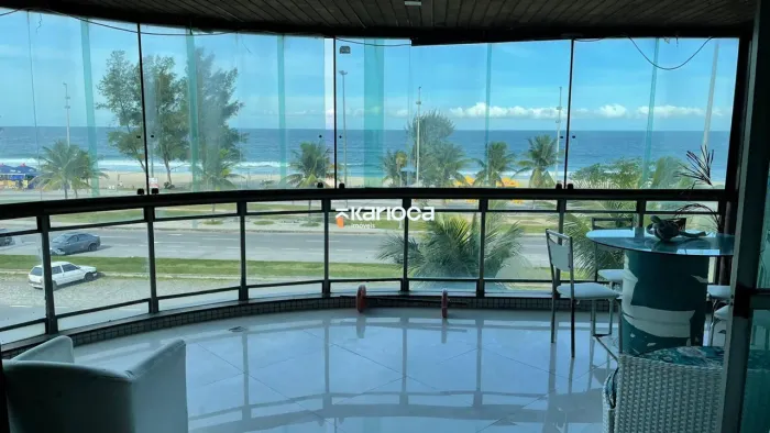 VARANDAO frontal mar 220 m2 lamina UNICA 4 VAGAS