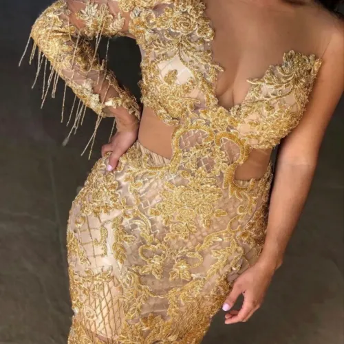 Lindo vestido de festa bordado