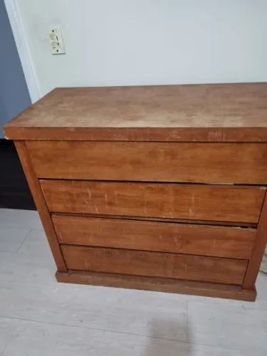 Vendo cômoda