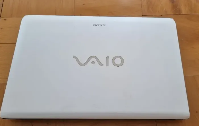 note sony vaio Core I3 - mod. SVE151J11X I3