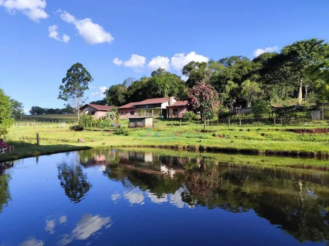 Chácara com 4 dormitórios para alugar, 24200 m² por R$ 2.000/dia - Universitário - Cascave