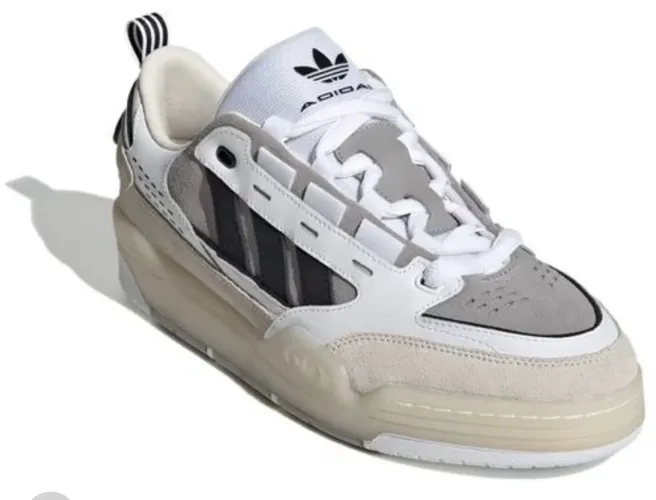 Tênis adidas adi2000