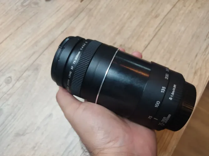 Lente Cannon 75-300 para longa distância