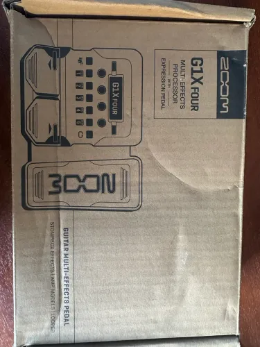Pedaleira zoom g1 xfour