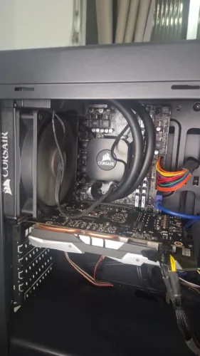 PC Gamer i5 7ª Ger + GTX 1060 6GB + 16GB RAM + Water Cooler + 2 SSDs