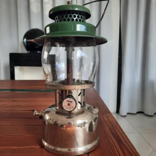 Lampião a Querosene Coleman