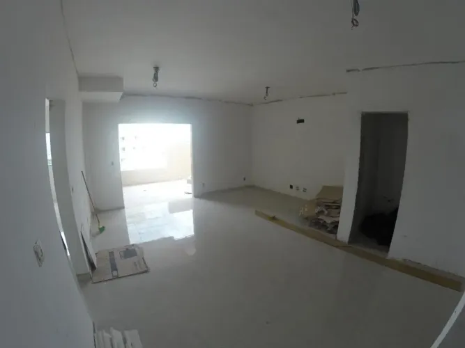 Apartamento Duplex/Cobertura em Vila Guilhermina - Praia Grande