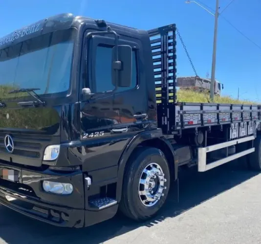 mb atego 2425 6x2 2010 carroceria
