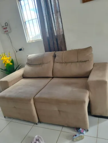 Sofá retrátil