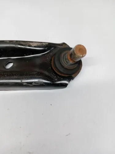 Bandeja Suspensão Dianteira Direita Ford Ka 2019