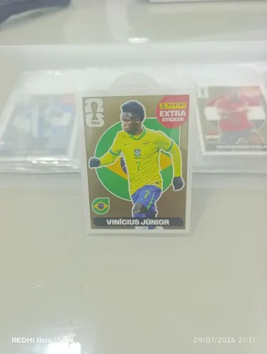 Figurinha extra sticker Legend Vini Jr variação Ouro