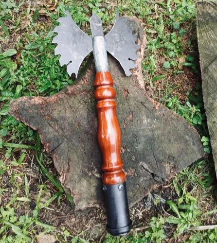 Machadinha Xangô Religião Umbanda 2 Cabeças Lâmina Dentada