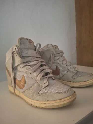 Tenis snekear nike antigo cinza tm 36