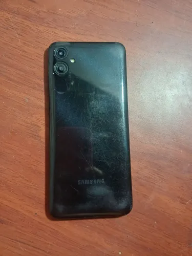 VENDO CELULAR SAMSUNG A04E DE 64GB DE 4RAM FUNCIONANDO PERFEITAMENTE