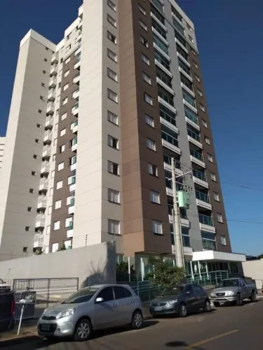 Apartamento com 2 Quartos, 1 Suíte e 1 Vaga para Locação no Edifício San Francisco, Maríli