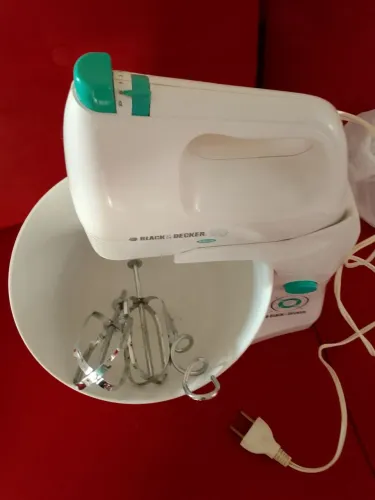 Vendo Batedeira elétrica novinha, Ipatinga não entrego