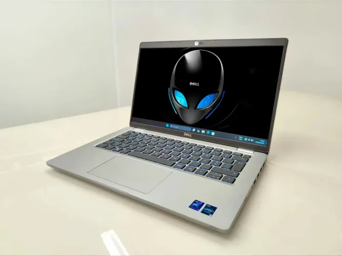 NOTEBOOK DELL LATITUDE I5/ TELA IPS / 24 GB RAM / 512 NVME