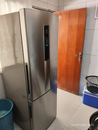 Vendo geladeira Eletrolux inverter