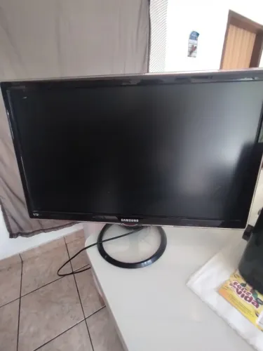 tv monitor