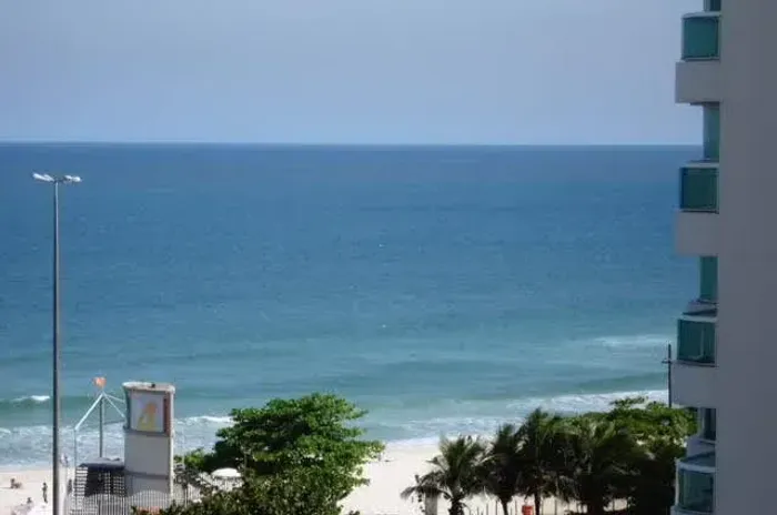 Flat com 1 Quarto para alugar, 55m² em Barra da Tijuca - Rio de Janeiro - RJ