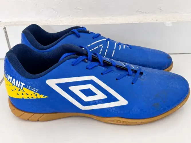 Chuteira futsal Umbro Adamant League azul tamanho 43 usada uma vez