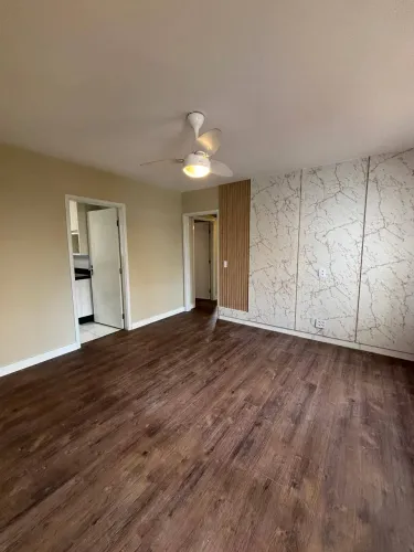 ED. PONTEVEDRA - R$ 370.000 - Apartamento à venda, 3 Quartos, (1Suíte), 83m², 1 Vaga, Cent