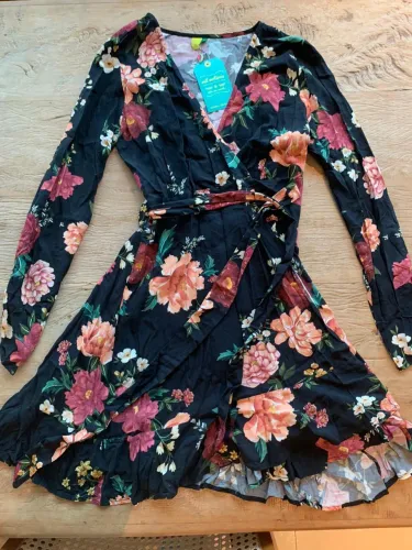 Última chance: Vestido Floral FARM - novo, na tag