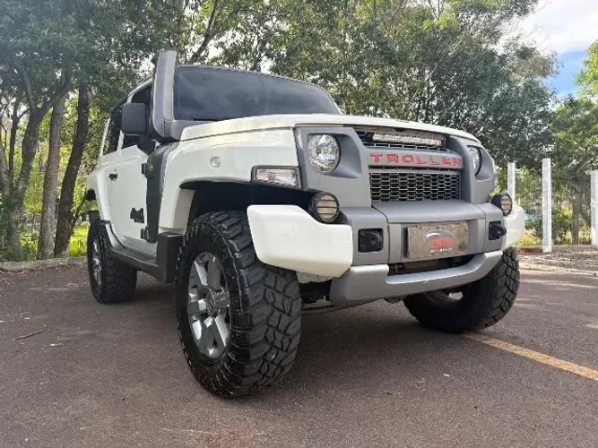 Troller T-4 4X4 3.2 20V TDI Cap. Rígida Diesel 2019