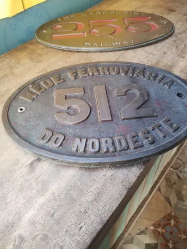 PLACA ORIGINAL REDE FERROVIÁRIA DO NORDESTE Nº 512 - FERRO FUNDIDO