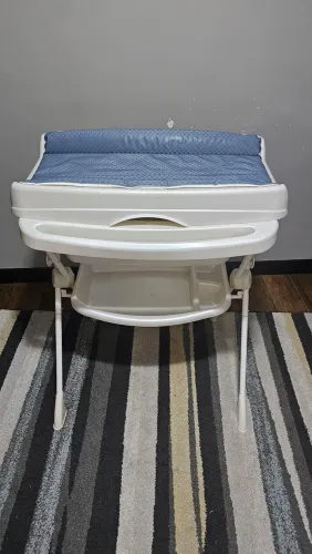 Banheira infantil com trocador 
