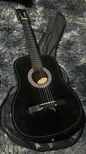 Violão Kauthon cordas de Nylon