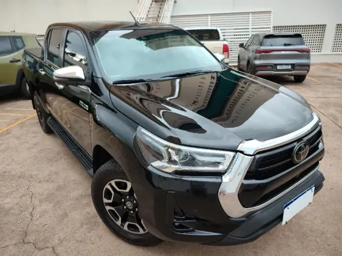 Toyota Hilux CD SRX 4X4 2.8 TDI 16V Diesel Aut. 2022