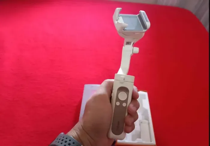 Gimbal estabilizador de celular android e ios com aplicativo.