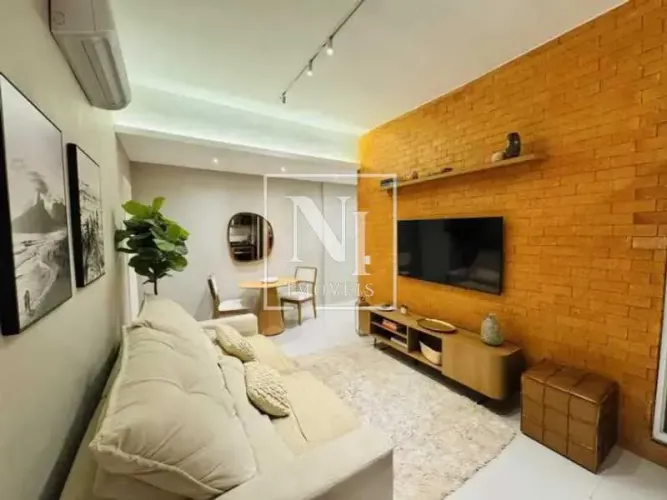 Apartamento : Padrão / Residencial / Copacabana