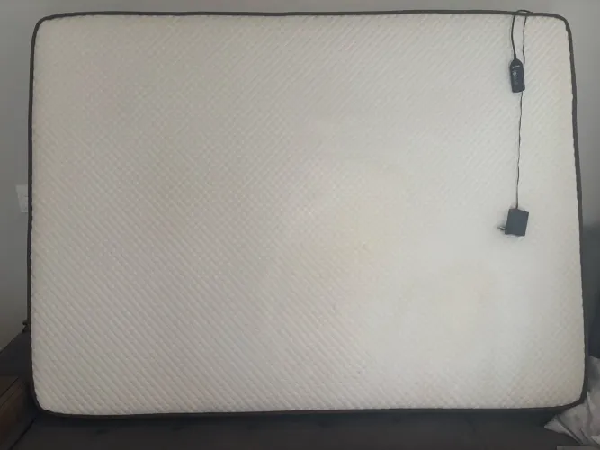 Colchão massageador com controle 